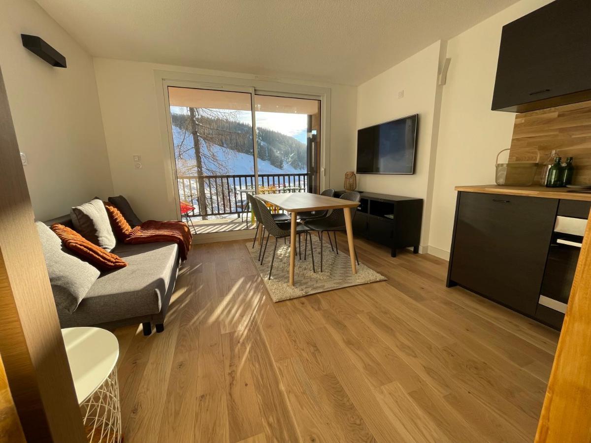 Appartement Station La Joue Du Loup Pied Des Pistes Ле-Деволюи Экстерьер фото